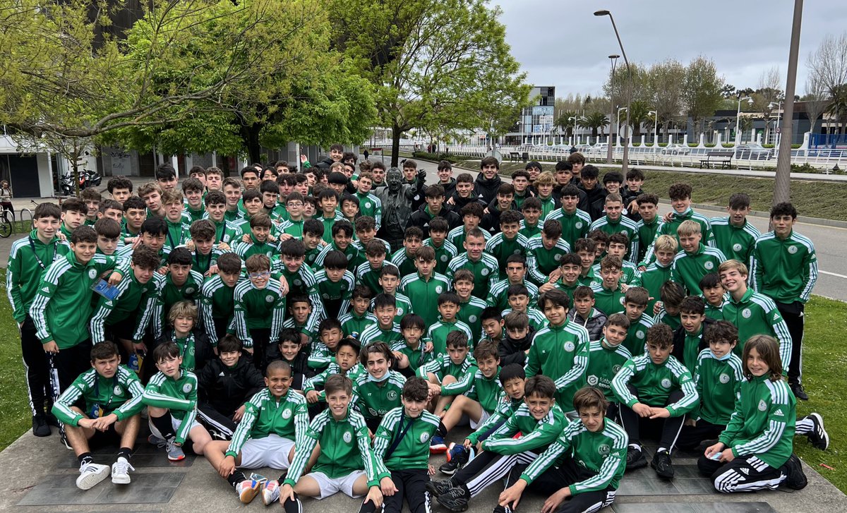 RayoAlcobendas's tweet photo. Grandes momentos! 🏆Oviedo Cup 2022

⚡️Un viaje inolvidable!!! con grandes emociones, alegrías, títulos, un grupo magnífico que supo disfrutar de la experiencia de convivencia, partidos y recorridos con mucho respeto, dedicación y compromiso. 💚🤍

#somosrayo https://t.co/AlInD4HFgd