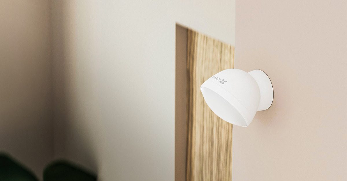 EZVIZ_Global's tweet photo. It's time to DIY your home security! The T1C PIR sensor can cover every corner you need with its 360° adjustable base. Don't want your pet to be detected? Just put a mask on it (●'◡'●)
Learn more 👉 https://t.co/Qk1b94YLkD
.
#EZVIZ #EAVIZT1C #smarthome #pirsensor #homesensor https://t.co/HFJOTK4WWS