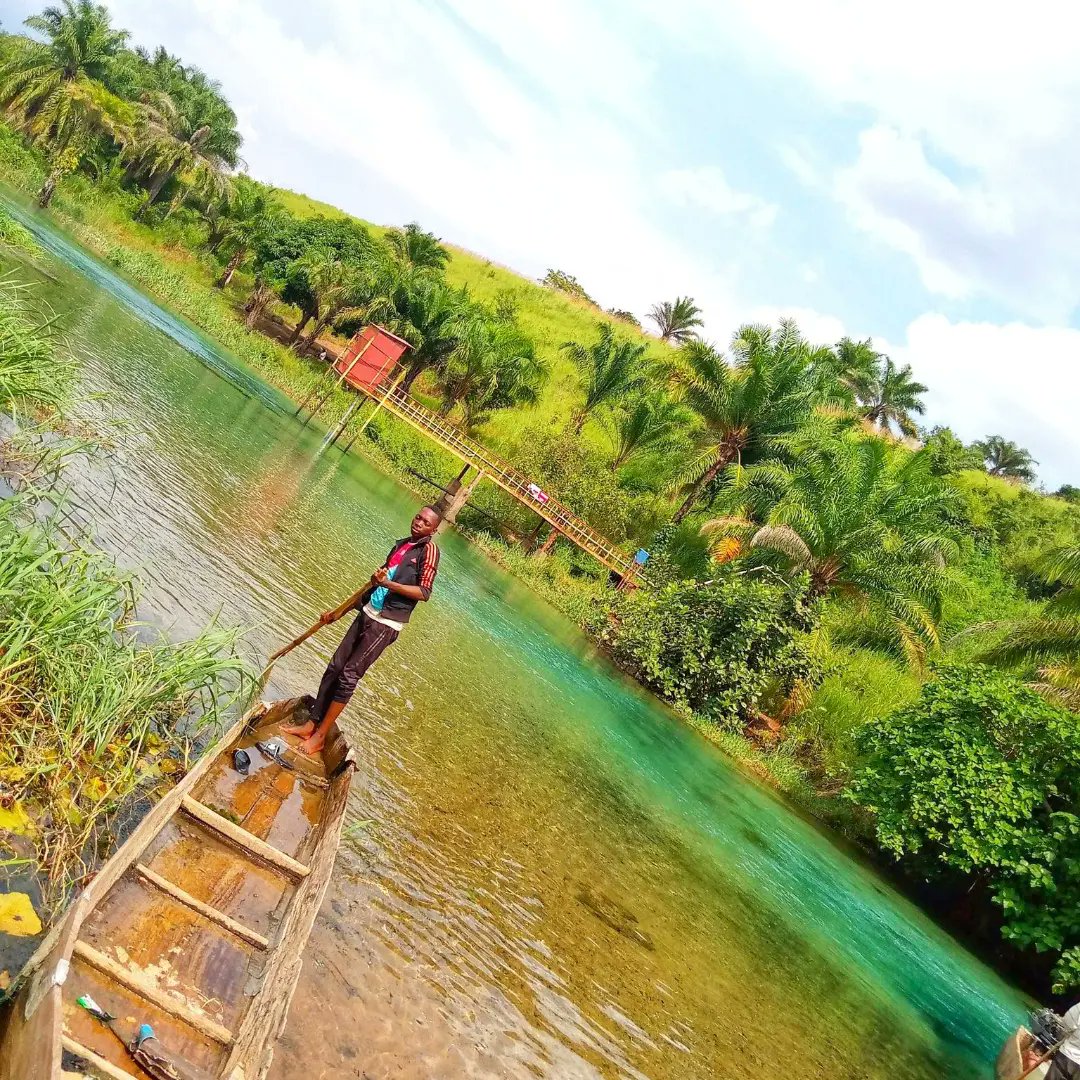 DenisYombo's tweet photo. Site touristique naturel de LUKELENGE🏝️
Situé à 15 kilomètres de la ville de MBUJIMAYI à coté de la brasserie Bracongo et de la gare routière de la SNCC, il offre un cadre idéal de détente, malheureusement abandonné.
crédit 📸 @DenisYombo
@leParrainRDC @CongoYaBiso_ @sidis_samy https://t.co/zusu6gnp6A