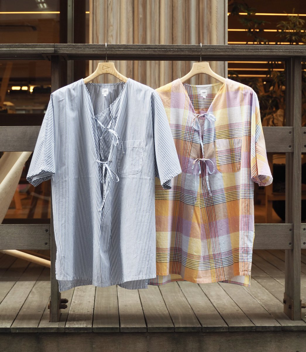 PSS_tokyo's tweet photo. "New arrival"
〈RANDT〉
POP ON SHIRT
デザインが特徴的な新型の半袖シャツとなっております。
フロントをコードで調節しシルエットの変化が楽しめます。また清涼感もあり、鮮やかな配色にもなっているのでこれからの季節にうってつけです。オススメです!
#ピルグリムサーフサプライ
#RANDT https://t.co/j0eDzd1mqK