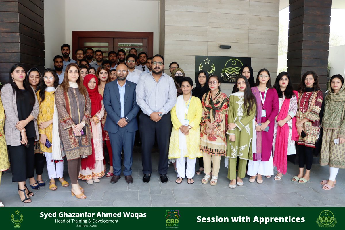 CBD_People's tweet photo. A meet up of Syed Ghazanfar Ahmed Waqas, Head of Training &amp; Development, @ZameenProperty, with Apprentices Batch 01. He highlighted the opportunities that Apprentices will get after their completion with CBD.💫

#Apprentices #realestate #TrainingDevelopment #cbdpeople #cbdpunjab https://t.co/CwmLU1Opxq