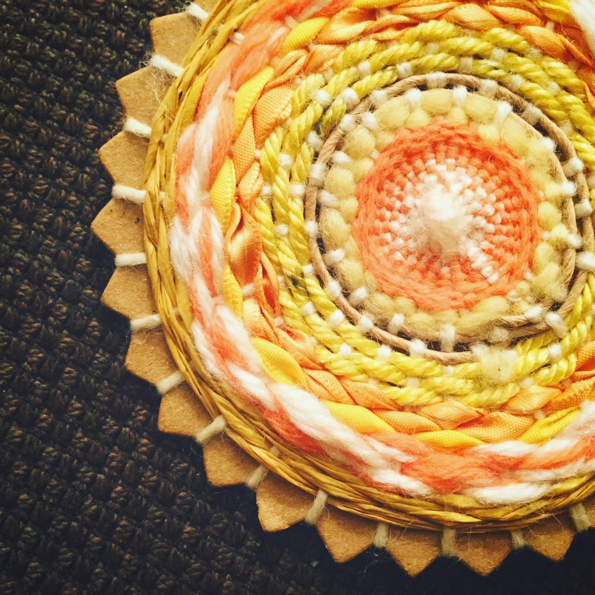 SalfordMuseum's tweet photo. Have you been to one of our popular Craft Socials with @carolinecoates yet?
On 11th May we’ll be making woven wall hangings from eco-materials. A perfect bit of decor for your home!
Visit the link to book - https://t.co/Qix9IbU85a
#craftsocial #weaving #salfordmuseum https://t.co/vY3bNVVRw9