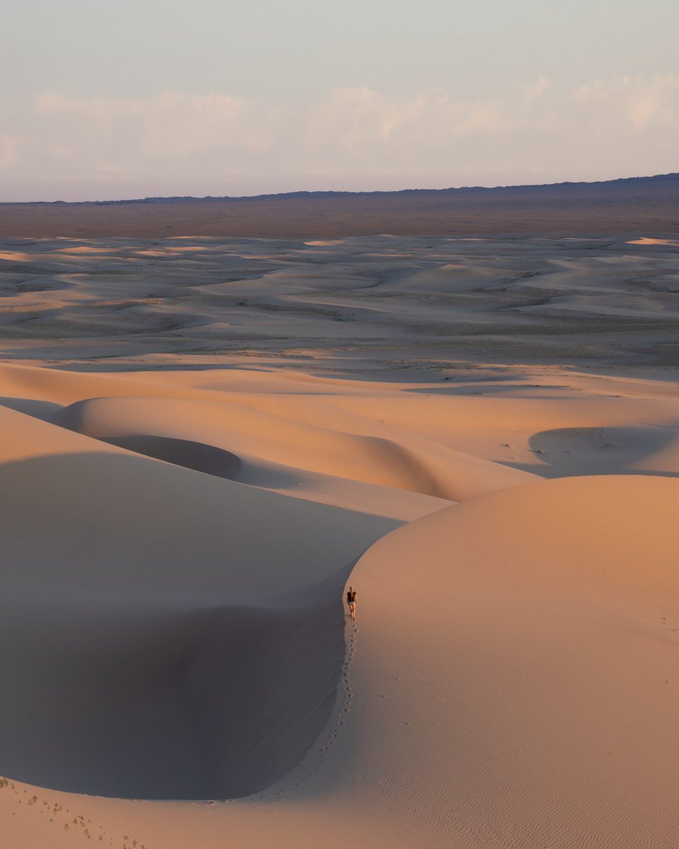 Gm to all who like to get lost ☕🧡