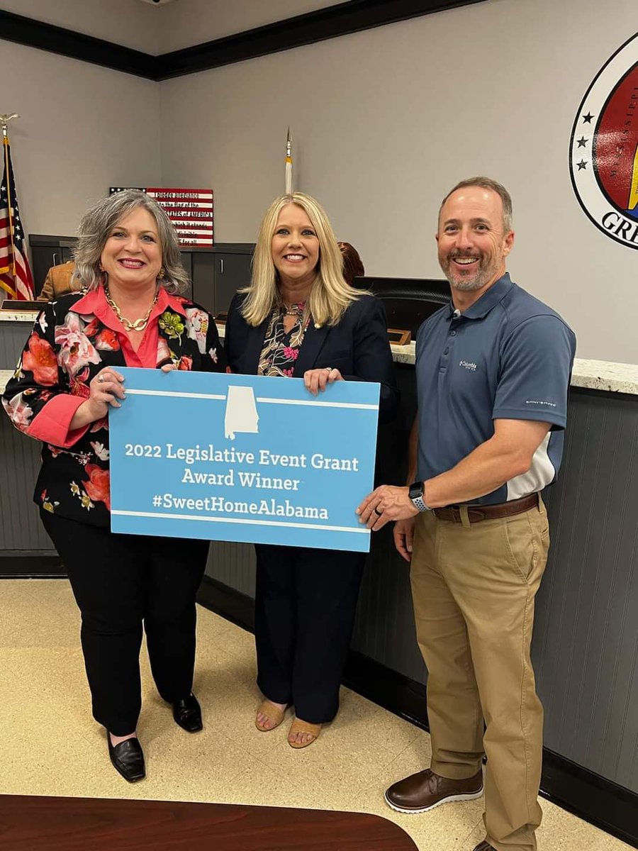 CherylSuzette's tweet photo. The 2022 Wildflower Walk won a tourism grant from the State of Alabama!  Thank you Senator April Weaver and @RussellBedsole for your support for @asparcAL #stopsuicide #MentalHealthAwareness #bewellbibb #sweethomealabama https://t.co/ChJf6LiOV9