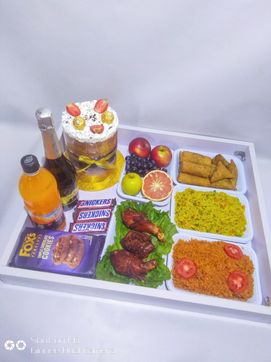 McDaniels_Cakes's tweet photo. Good morning Tweethearts

Today is a perfect day to order for your cakes, chops, food trays and doughnuts boxes

Whatever the occasion, I got you covered 🤸
For orders and inquiry, please send a DM or call no on bio

Please RT 🙏 my clients are on your TL.
#AbujaTwitterCommunity https://t.co/2qK8hjZqWd