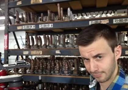 gdawid29's tweet image. Odlewnia.
Produkuje przeróżne figurki,  przyrządy,narzędzia....🤪
Jak widać na zdjęciu różności...🤷‍♂️😎
#popyt