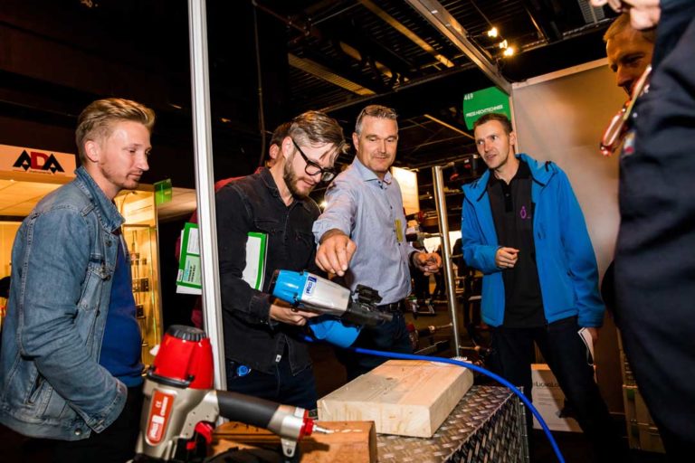 Bouw Relatiedagen is het bouwevenement ván en vóór regio Noordoost-Nederland! Het is de ontmoetingsplek waar alle bouwtechnieken, innovaties van gereedschappen en bouwmaterialen worden gepresenteerd. 

5 &amp; 6 oktober 2022 in Evenementenhal Hardenberg.

#bouwrelatiedagen