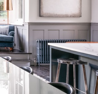 In our recent blog post we look at some of the ways you can add a kitchen island to your room even if you don’t have a huge amount of space >> bryanturnerkitchens.com/food-for-thoug…

#bespokekitchen #norfolk #cambridge #designerkitchen #kitchenisland