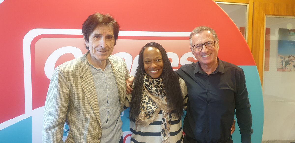 PepMusCultures's tweet photo. #Jazz Der itw pr @epapillionposey avt ouverture 1e tournée internationale ! Retrouvez ns demain mercredi sur @CannesRadio
#CotedAzurFrance #Nice06 #Monaco #Mandelieu #golfejuan #breilsurroya #villefranchesurmer https://t.co/UKgV66VKs5