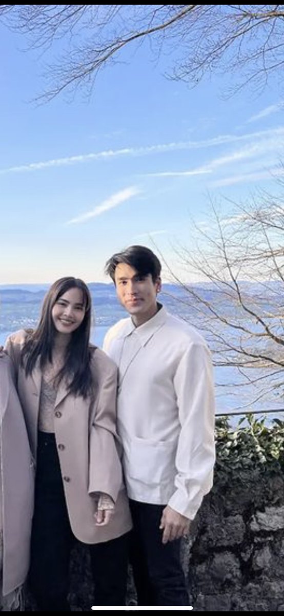 NYinterFC's tweet photo. Two hearts impossible to separate 💗
More of Swiss photos with our lovebirds 💗

Cr. IG itthi
#nadech #urassayas #kugimiyas #nadechyaya #ณเดชน์ญาญ่า #ณเดชน์ #ญาญ่า #nyinterfc #yaya #NYinNorway #NYinSwitzerland https://t.co/pYqDjYRUJw