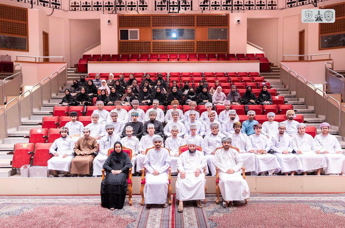 صورة جماعيـة لأعضاء جماعة الوعي القانوني (٢٠٢١-٢٠٢٢م) 🌟

#جماعة_الوعي_القانوني