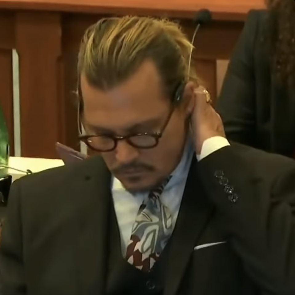 brooke 🪩 tweet media