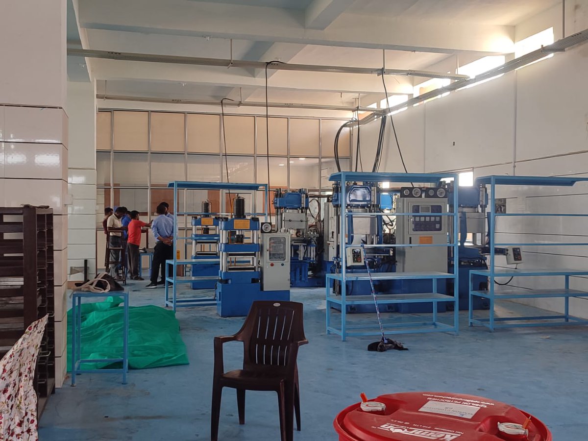 KesariaRubber's tweet photo. With great pleasure and excitement, we are pleased to announce the inauguration of our new Factory at Jamnagar, Gujarat, India.

#Kesaria #KesariaRubberIndustriesJamnagar #RubberIndustry https://t.co/DWWtgke63X