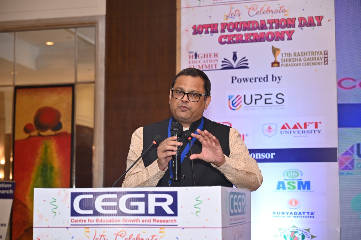 cegrindia's tweet photo. Dr. Sudeep Mishra, Vice Chancellor, @NIMSUniversity addressing the CEGR 10th Foundation Day Ceremony cum 10th Higher Education Summit on 18th April, 2022 in Hotel Shangri La's, New Delhi.
For details, please visit https://t.co/j14u28up2n #CEGR #CEGREvent #10thFoundationDay https://t.co/Ee8UdeyU7R