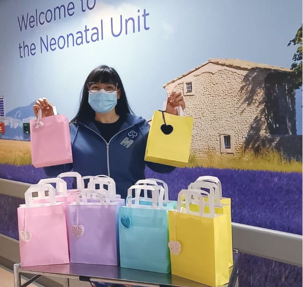 WRHNeonatal's tweet photo. Do you know that we now give wellbeing packs to new parents going home alone for the first time and leaving their baby on our unit? We truly believe in going above and beyond for our parents and babies 😍https://t.co/AQhtwTXI2o https://t.co/Ji15h90VPh