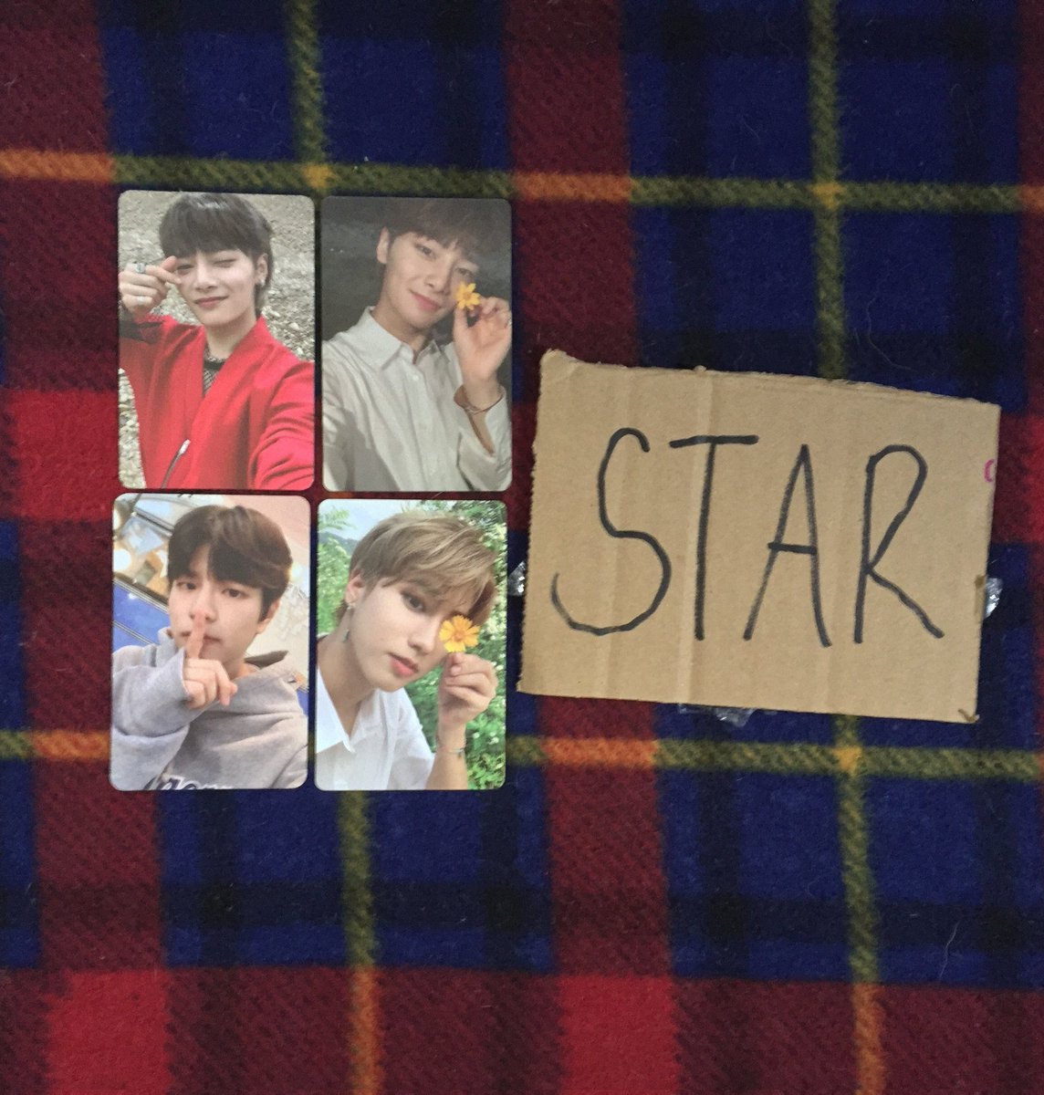 starbns_'s tweet photo. ✨ SKZ official photocards ✨

💸 take all for 145 + lsf + pf

- onhand
- mint condition

mod: shopee
mop: gcash https://t.co/NhtlIOjnJO