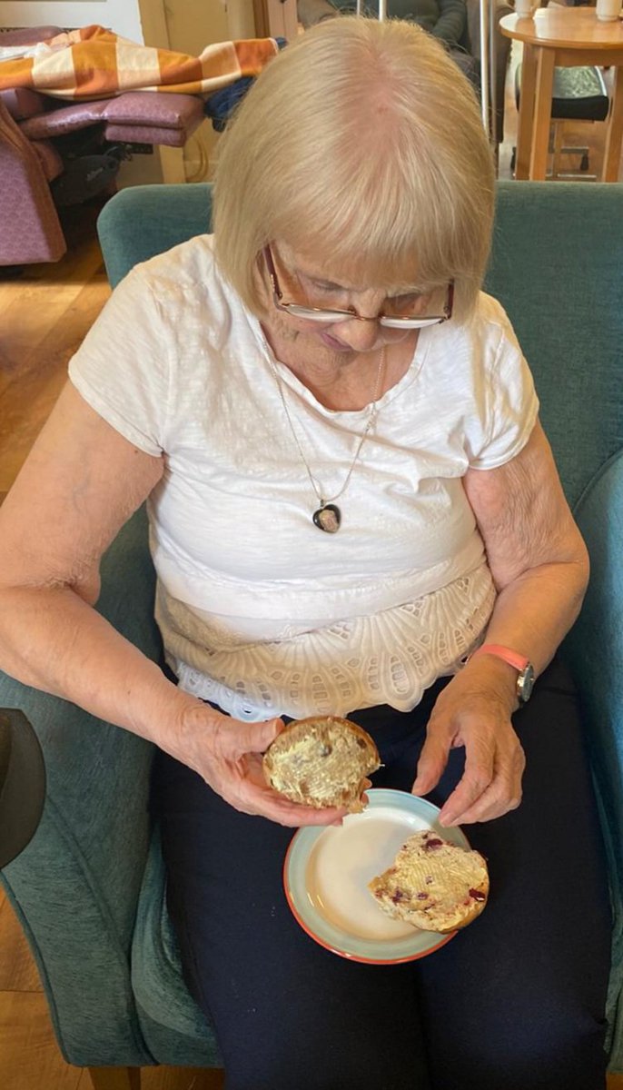 Wellington_Ldge's tweet photo. #guess the #flavour hotcross bun tasting #Easter2022 #EasterWeekendFun @NAPAlivinglife @AnchorLaterLife https://t.co/5QRZqCS6Nn