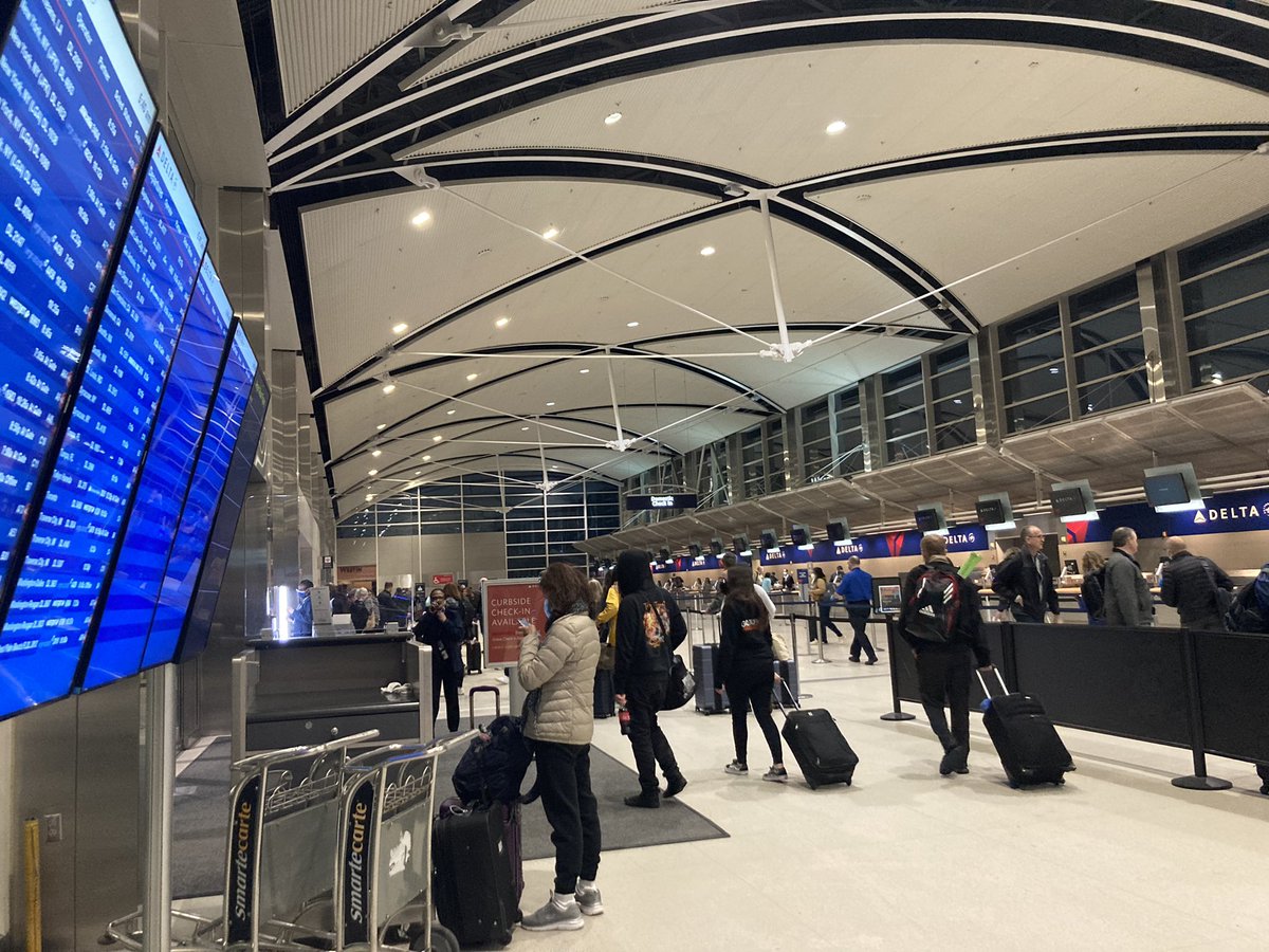 A Federal Judge overturned a mask mandate on public transportation. That means masks are optional for those taking to the skies. Reaction from Detroit Metro Airport on <a href="/FOX2News/">FOX 2 Detroit</a> throughout the morning.