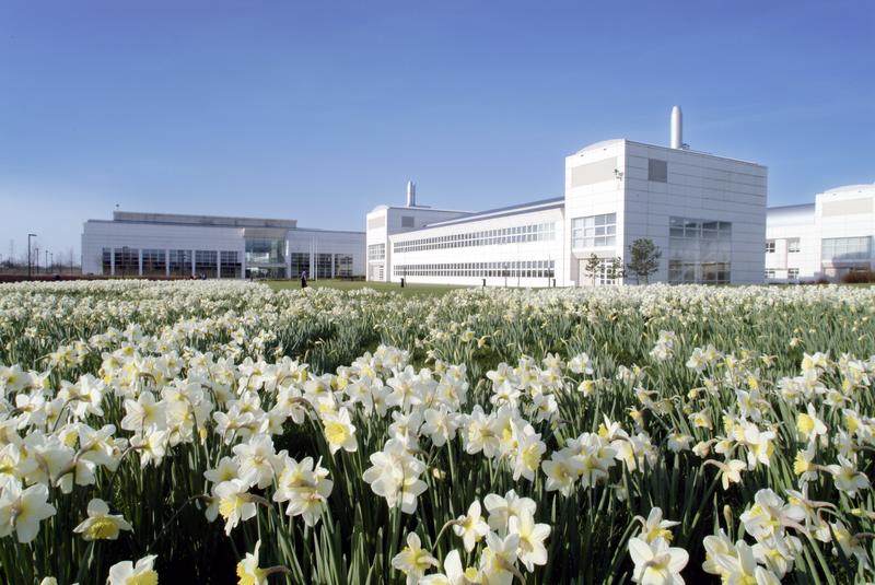 YorkBiotech's tweet photo. How lovely is this weather? ☀️

What’s even better is we’re based on 80-acres of parkland setting, so have plenty of spots to enjoy some fresh air and al-fresco lunches!

#SciencePark #Yorkshire #ScienceCampus https://t.co/rnsg7vyI8U