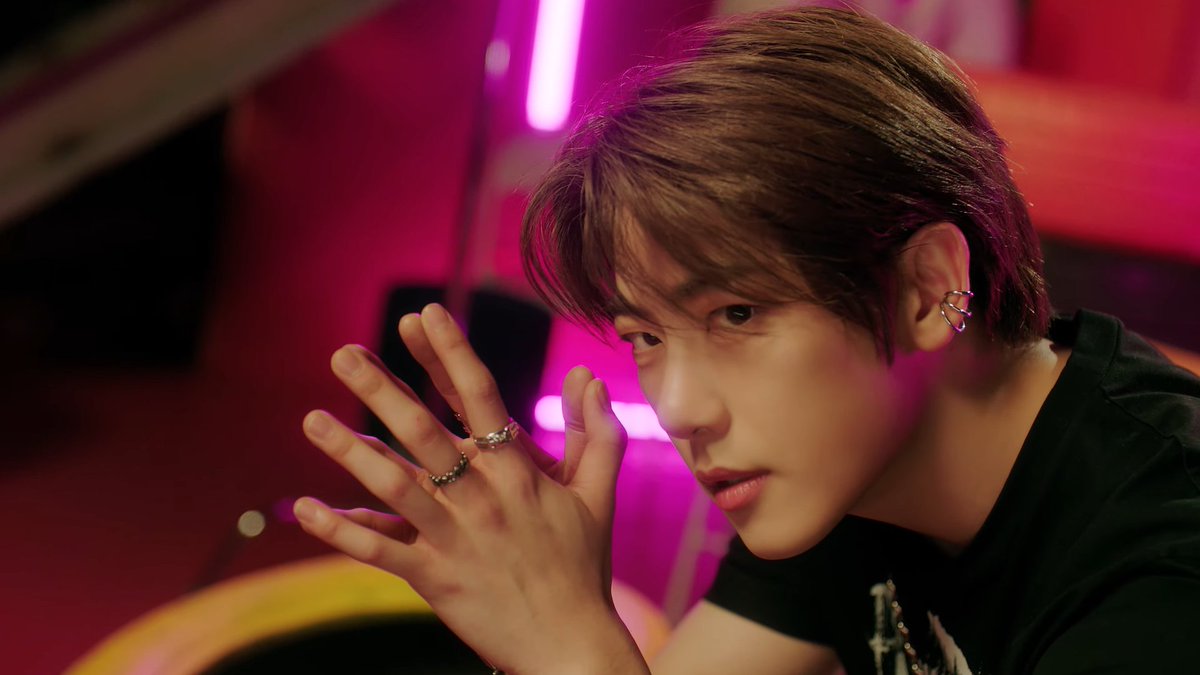 KJBLOOKS's tweet photo. HOLY—

#김지범 #지범 #골든차일드
#Kimjibeom #Jibeom #GoldenChild https://t.co/RCjG20jwp3