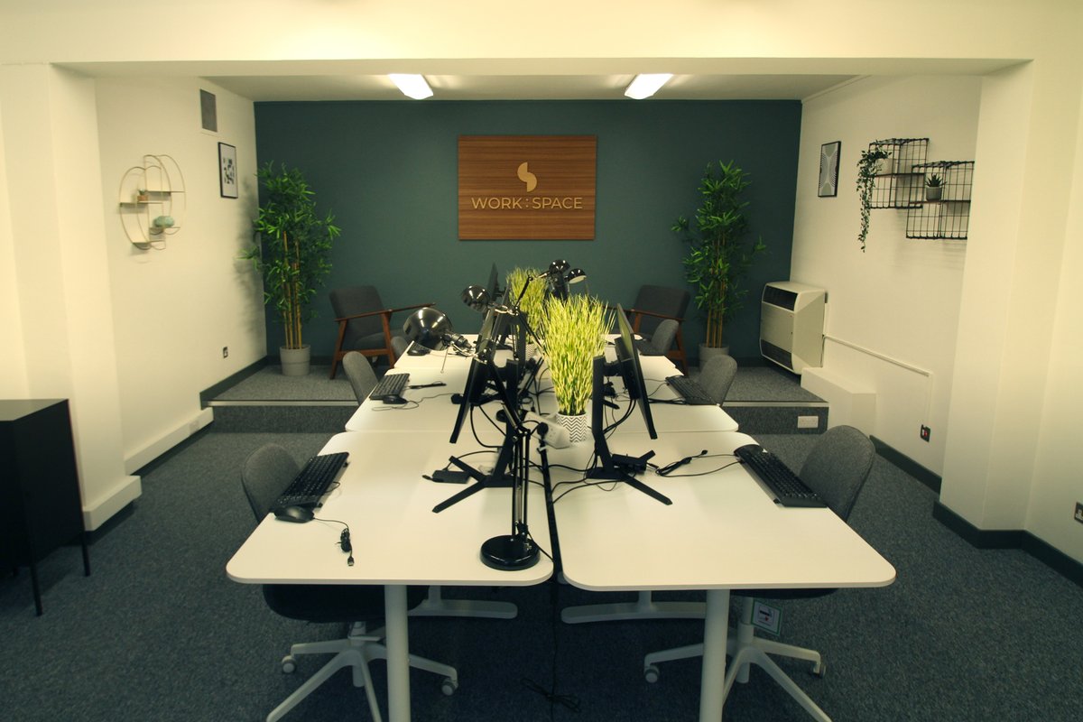 DevonLibraries's tweet image. Are you looking for somewhere to grow your business flexibly within your community? Visit our NEW Work:Space facilities in @PassmoreEdwards and @TeignLibrary for beautiful desk and office space available to rent.
Click the link for more details👉 librariesunlimited.org.uk/workspace/