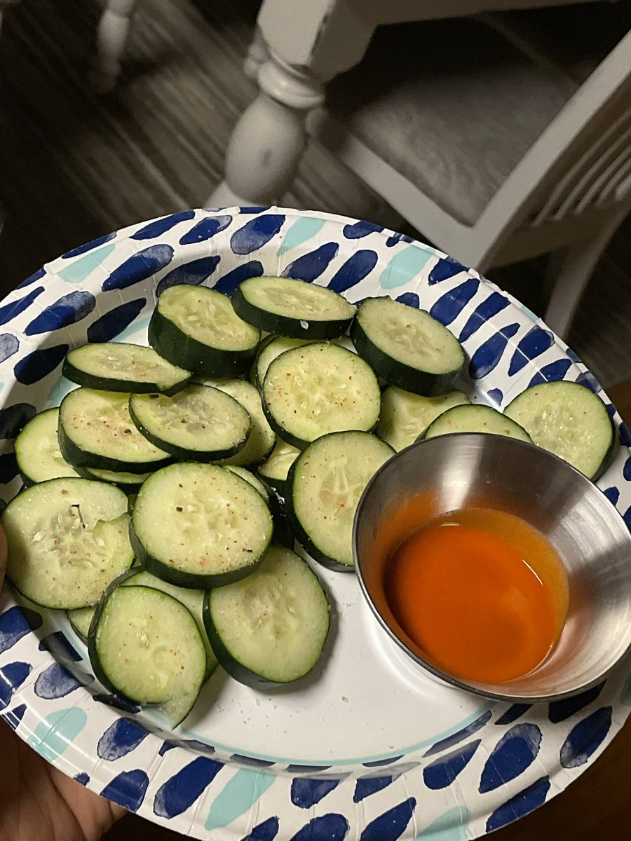 Snacks when you’re 7 weeks out…cucumbers and hot sauce😂 #vegancompprep #7weeksout