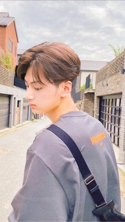 makejayy's tweet image. Happy birthday Jay:&amp;gt;