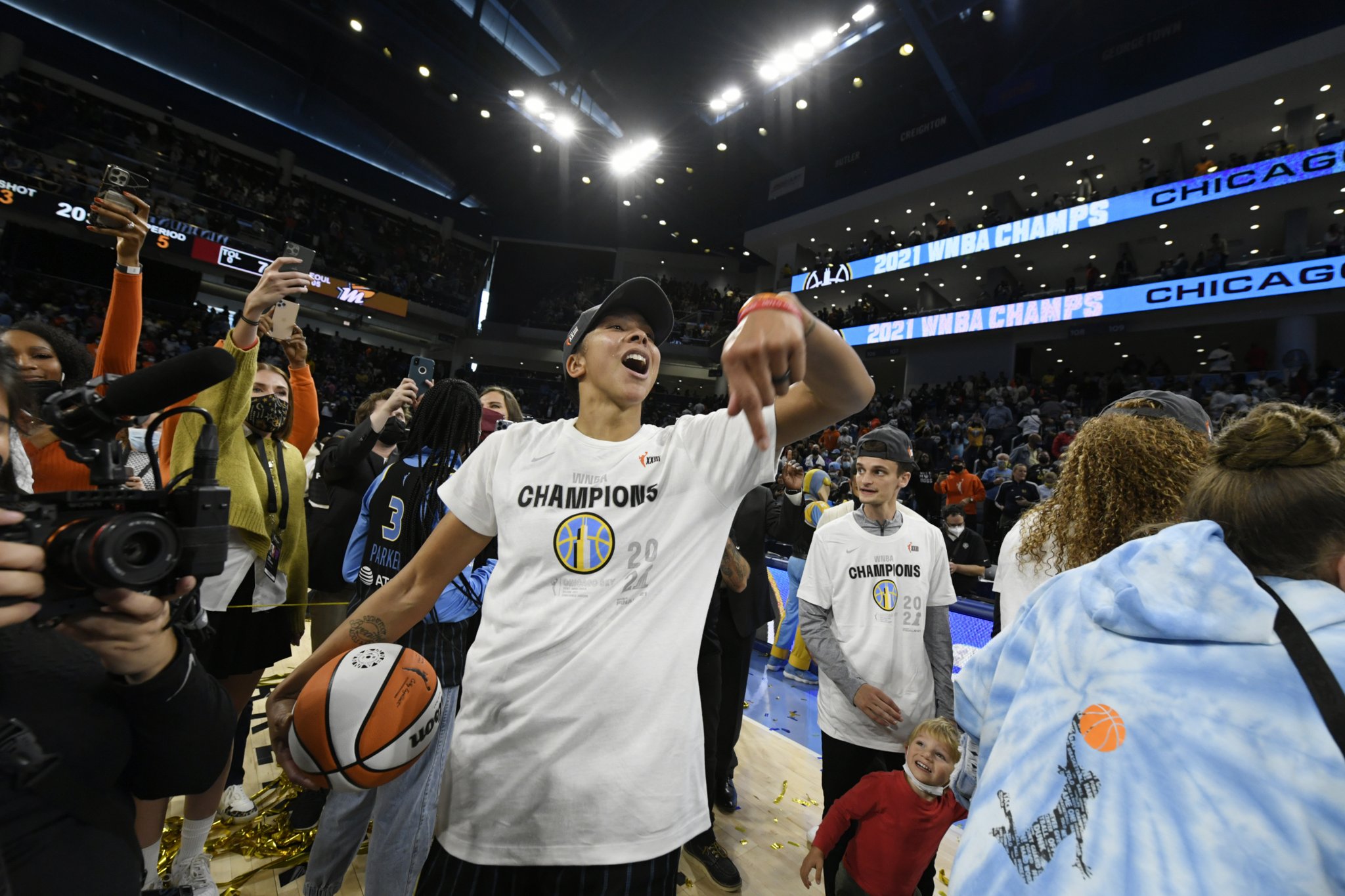Happy birthday  Candace is the ___ best player of all-time? 