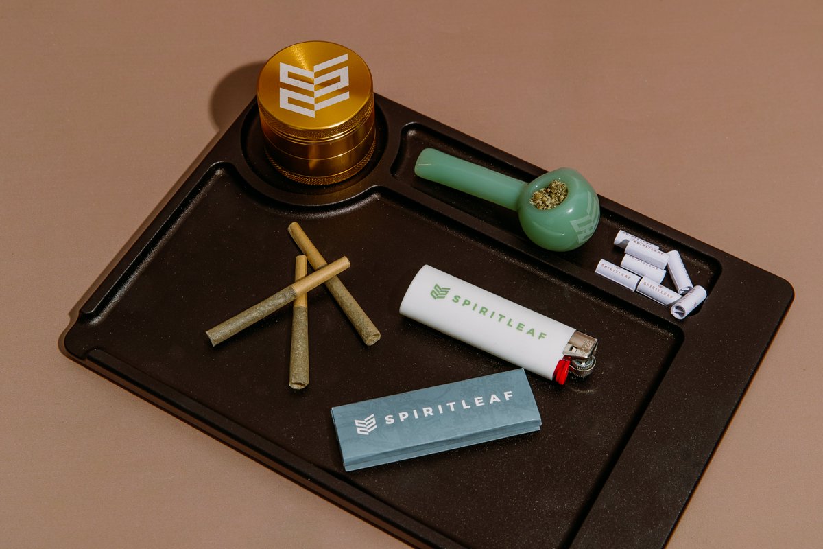 SpiritleafA's tweet photo. We’re ready, are you?

Join us this tomorrow for 10% off entire menu!

Refreshments - Merch - Raffles - Giveaways! 🙌

 #countdownto420 #fourtwenty #hamont https://t.co/u5cbapvBt6