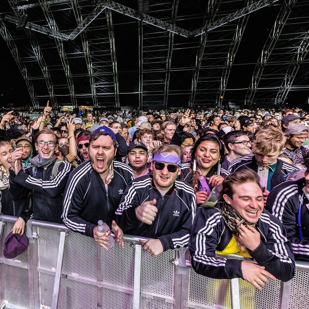 What if <a href="/adidasUS/">adidas</a> surprised adiclub members with a free custom track jacket handed out by Kerwin Frost and Sean Wotherspoon when the sun went down…

…wait that actually happened! Hope they do it again next wknd 😉