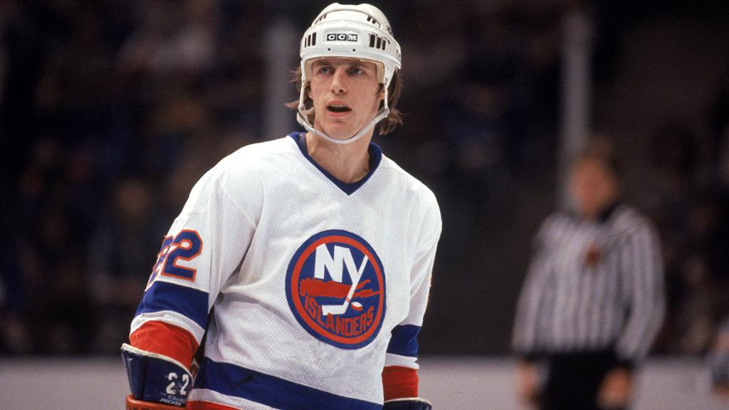 YRobillardPLC's tweet image. Mike Bossy s’est marqué comme joueur au sein de la LNH en remportant la Coupe Stanley quatre fois et d’autres distinctions. On est fier que qu’une aréna sur le boulevard Sainte-Rose Est à Laval porte son nom. J’offre mes condoléances à la famille de Mike Bossy.