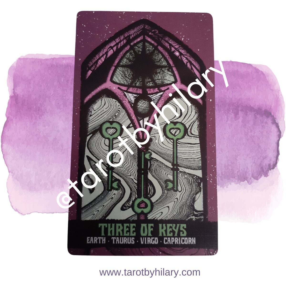 tarotbyhilary's tweet image. Not all feedback is going to be helpful, so make sure you discuss what you’re working on w/ the RIGHT people. You are not working in a vacuum. Do what you can to make sure when it gets into the hands of the right people it will be useful.

#3ofPentacles #StrangeandEternalTarot