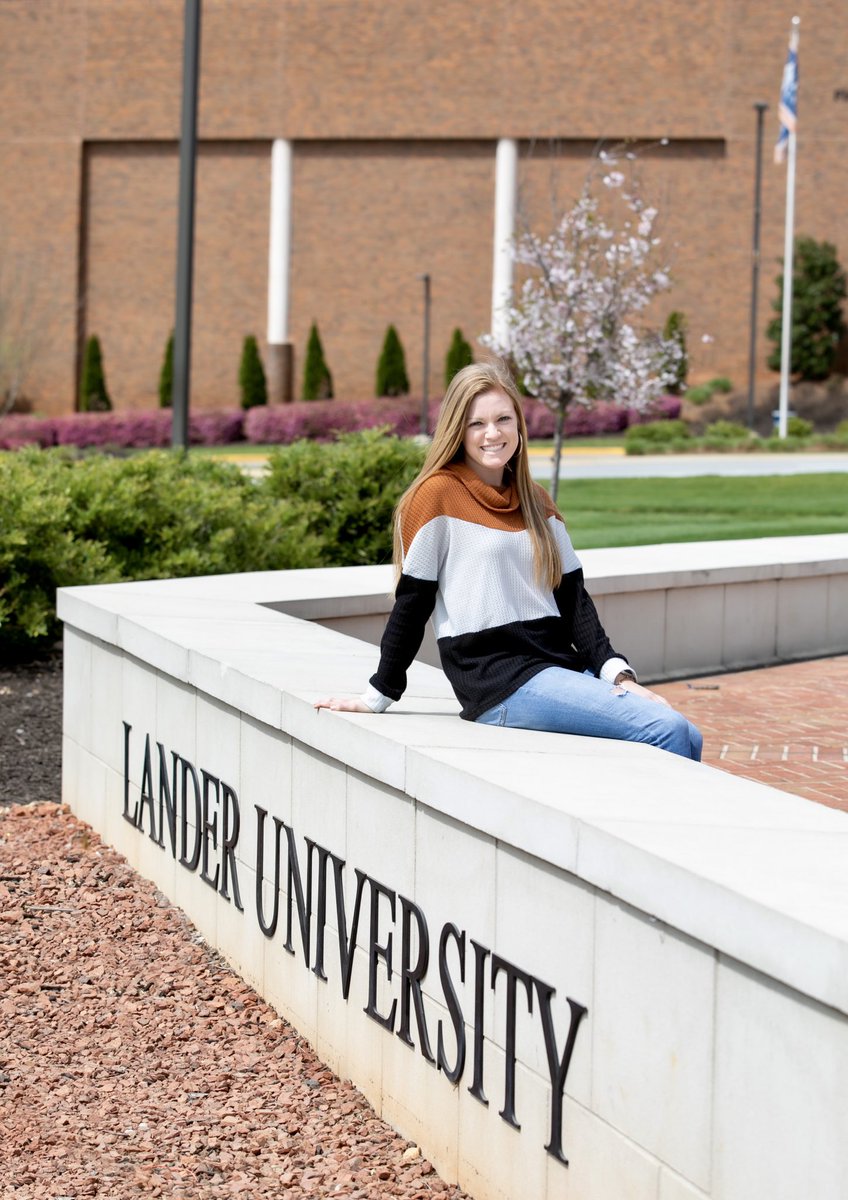 Admissions_LU's tweet photo. Thinking about transferring to Lander? Easily apply by submitting an online application today! We’d love to have you in Bearcat Country!😺

#bearcatready https://t.co/lsvnbK5so8