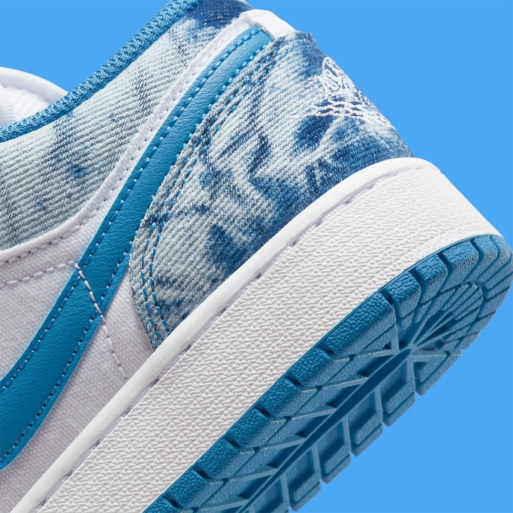 SnyperKicks's tweet image. Air Jordan 1 Low “Washed Denim”
.
.
.
#AirJordan #Jordan1 #WashedDenim #SnyperKicks