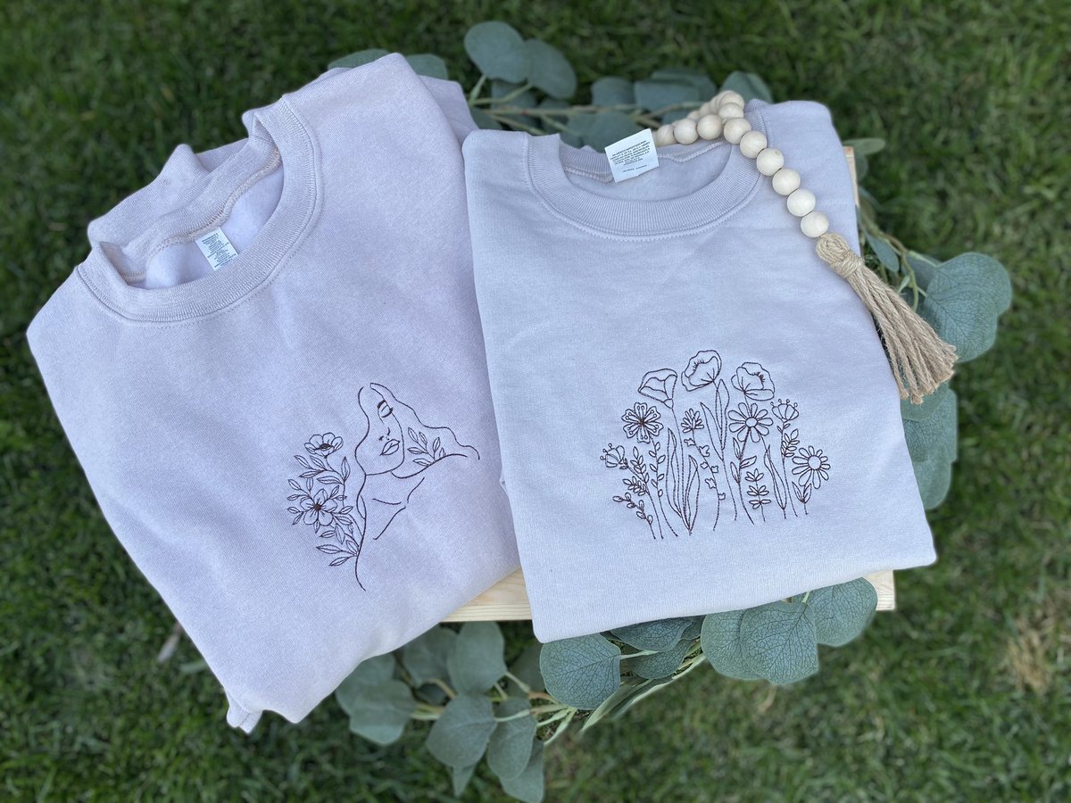 daydreamapprl's tweet photo. NEW designs! 🥰🤍

Shop on Instagram at https://t.co/CjU8iaozL2 🌻 https://t.co/gFClmgHCu6