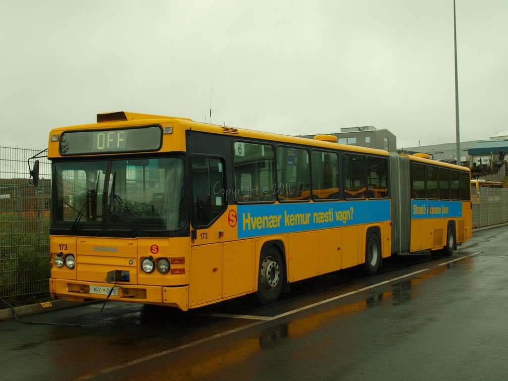 Hvað varð um alla tvöföldu strætóana?!