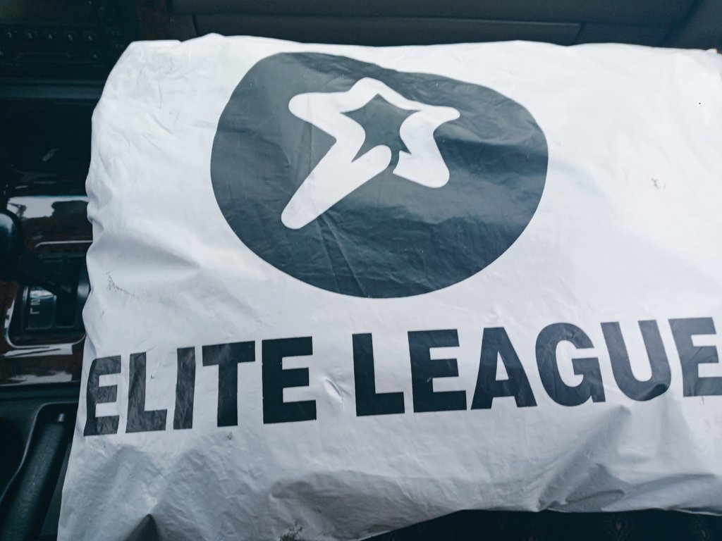 beautjay's tweet photo. To do a photoshoot or not???🫣🤔🤔 My #EliteMerch is here!! 💃💃💃💃✨⭐✨⭐
#EricaNlewedim
#EliteLeague
#ElitesForErica https://t.co/WcIJ3i7X4D