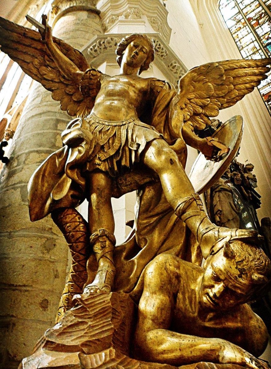 Otro tipo cabreado - Quis ut Deus? tweet media