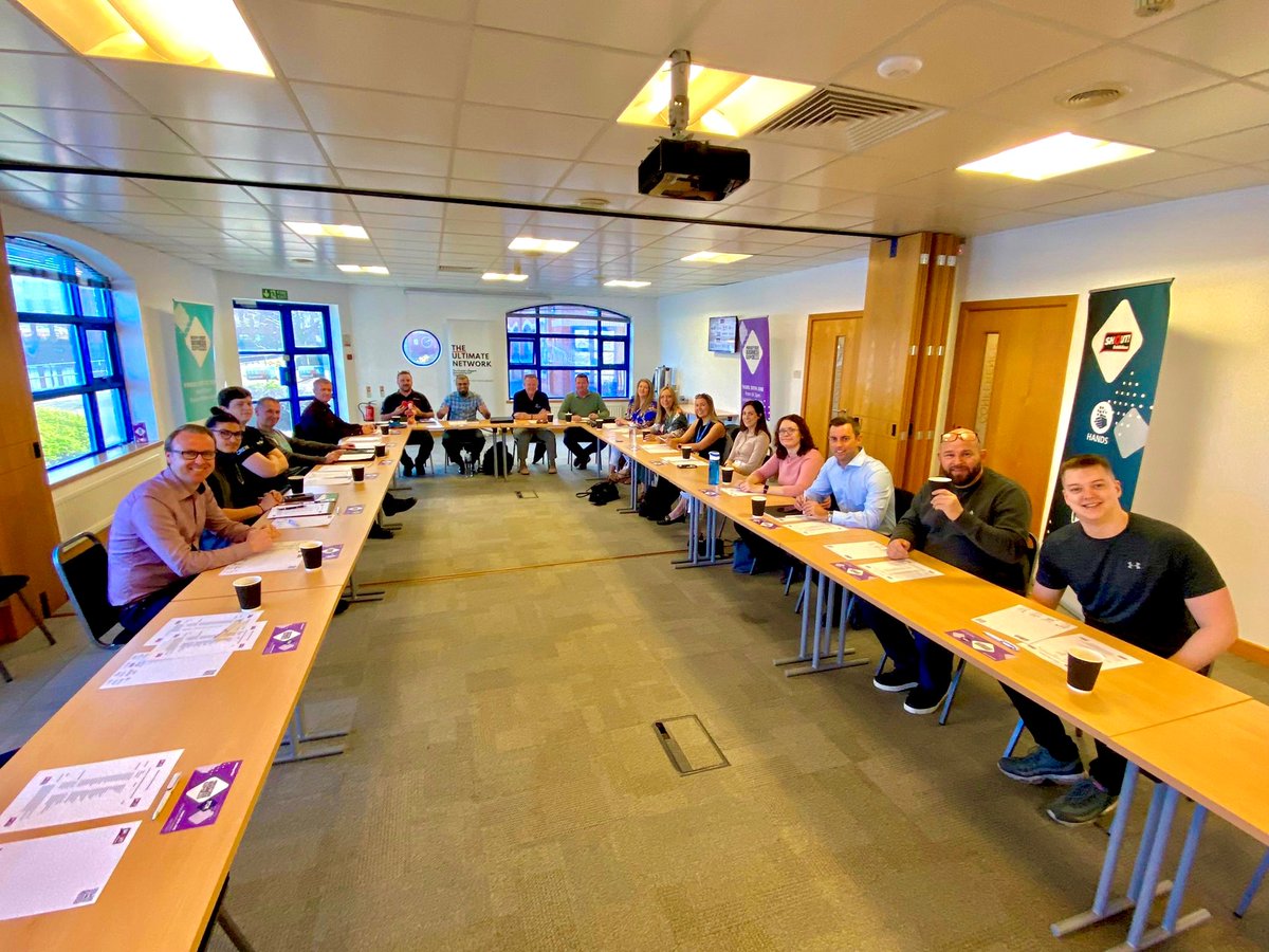 shoutnetwork's tweet image. A massive thank you to Shane from  @StoneCreate for presenting at our Preston Tuesday morning group! ✨

I'm sure everyone had fun making balloon animals at the end of the meeting...🤣