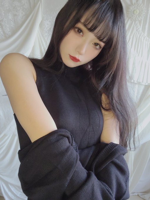 コスプレイヤーしろさきのTwitter画像26
