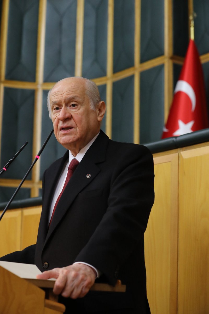 İç çatışmalar, terör saldırıları, etnik rekabetler, sömürge oyunları, sipariş kutuplaşmalar, sertlik dozajı yüksek hakimiyet ve hükümranlık mücadeleleri yüz milyonlarca insanın mahvına hizmet etmektedir.

Liderimiz Sayın Devlet Bahçeli