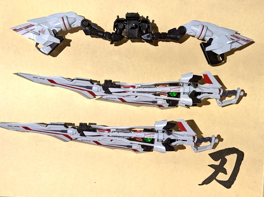 poijip's tweet photo. And it's done! 😍😍😍
#Caletvwlch #expansionset #weapon #Excalibur #gunpla https://t.co/dbNjTEdAL6