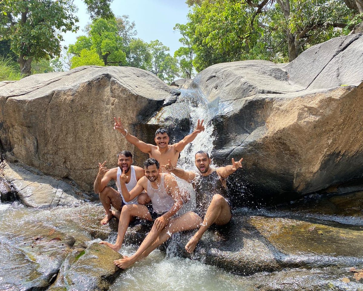 projectbatauli's tweet photo. You can not change the weather but finding a small escape from the heat is definitely possible in Batauli 😁
.
#projectbatauli #ngo #batauli #surguja #chhattisgarh #naturelife #villagelife #escapefromheart #waterfall https://t.co/JOCrjG2UQs