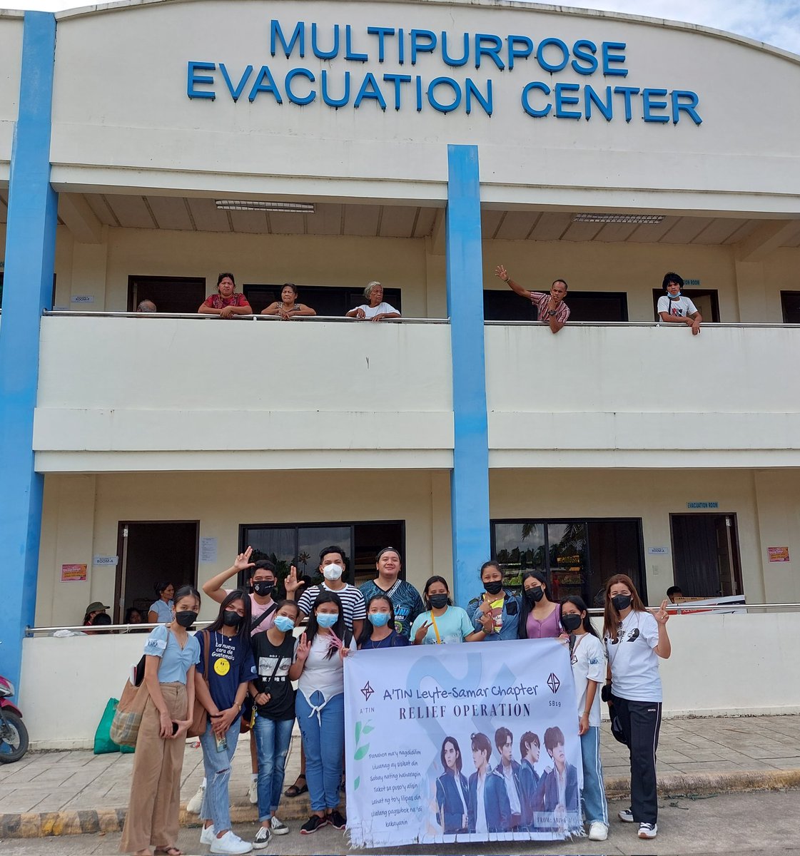 Merie G7oss ★ 🍎💜💛 tweet media