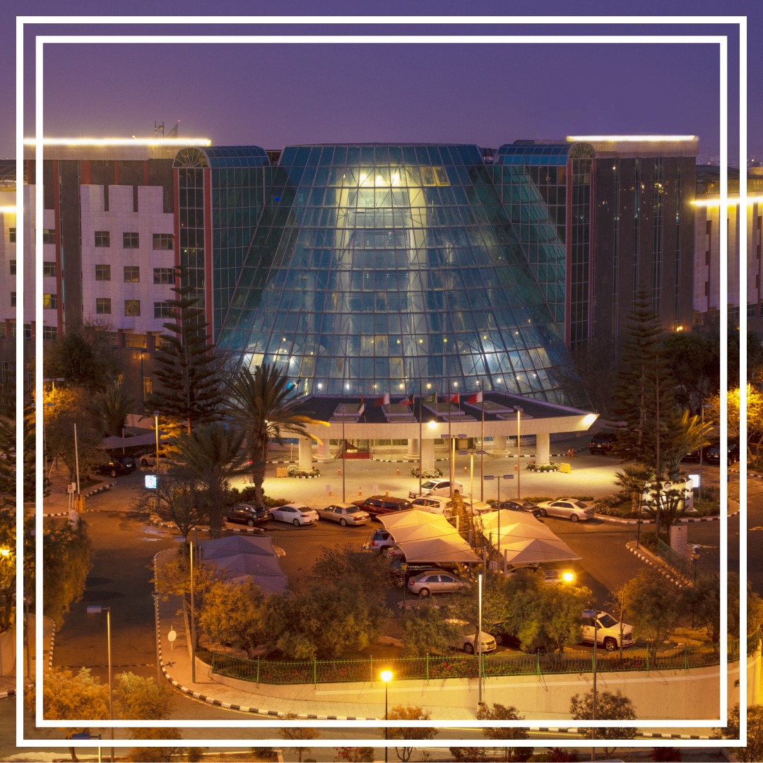 syahya_sa's tweet photo. منتجعات سياحية، فندق ٥ نجوم، فلل مؤثثة، قاعات احتفالات وعمل وغيرها الكثير.. أيّاً كانت خطتك لإجازة العيد #سياحية مضبطينك✈️☁️
احجز الآن:
0172294444 https://t.co/Tmy4LT4f5r