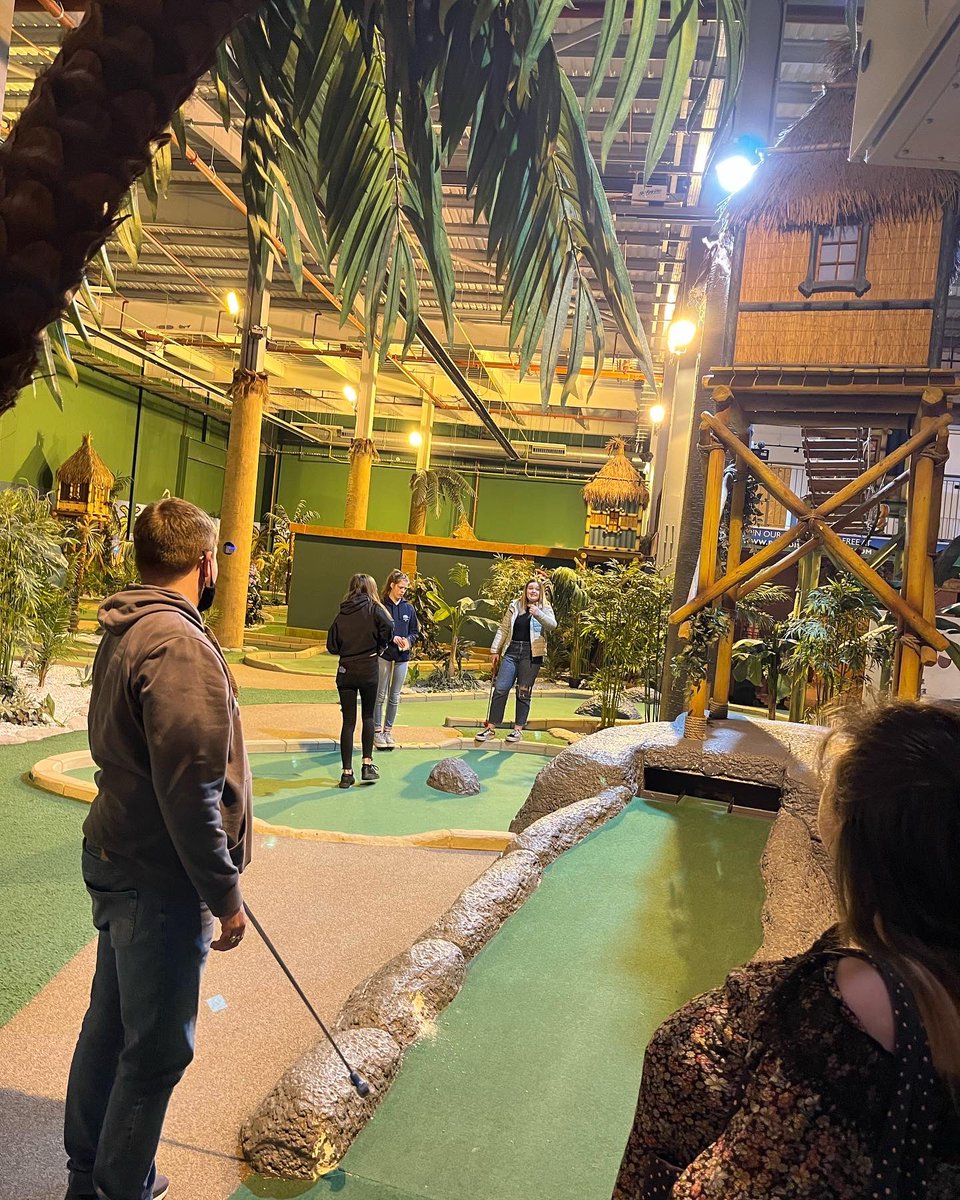 The Breathe Team are back after a relaxing Easter break, and ready for another term of fun! 😊
We finished last term off with a great holiday week of trips and drop-in sessions 🐵📷🏌️‍♀️
We have a busy term ahead, with art sessions, skills academy, STEM sessions, drop-ins &amp; more! 👀