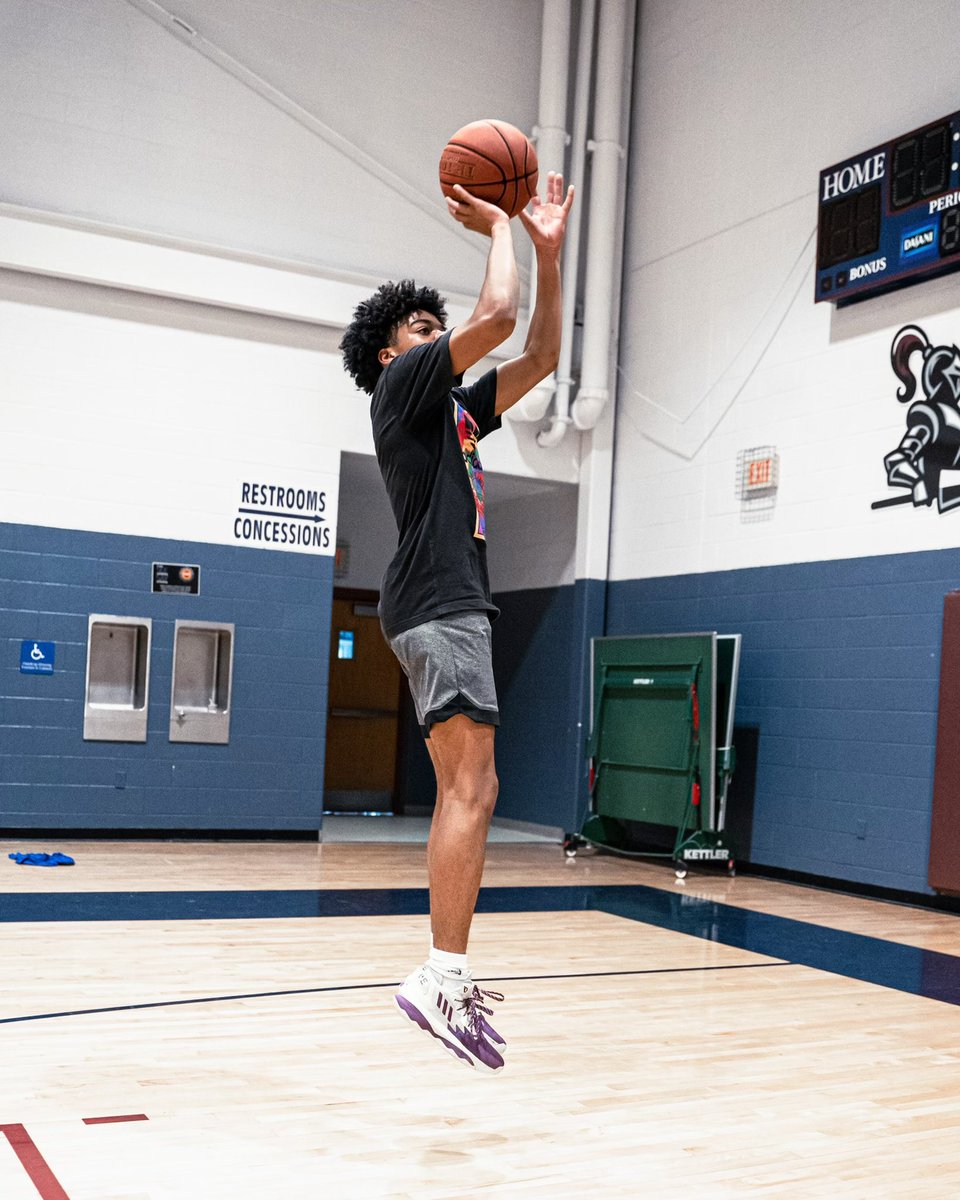 KENTUCKY BASKETBALL CLUB NXTPro tweet media