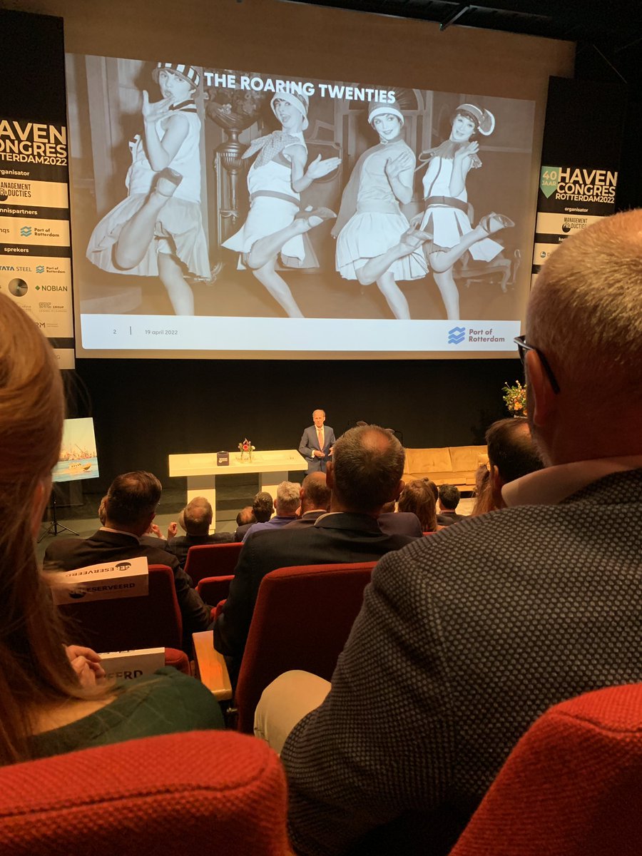 The roaring twenties als thema van het Havencongres 2022 (live!!) #havencongres #UkraineWar #ClimateCrisis #covid #stikstofcrisis <a href="/PortOfRotterdam/">Port of Rotterdam Authority</a> <a href="/deltalinqs/">Deltalinqs</a>