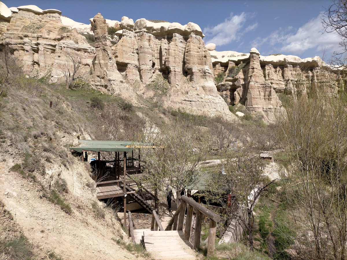 本日のカッパドキア。
ピジョンバレー(鳩の谷)をトレッキング。カッパドキアの奇岩はバラエティに富みすぎてると思う
#cappadokia #pigeonvalley