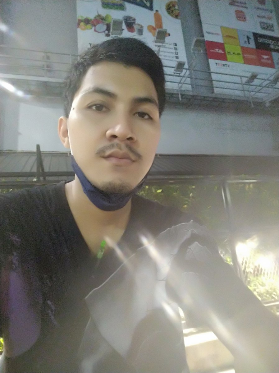 SinlapinP's tweet image. #Sinlapin poopaa